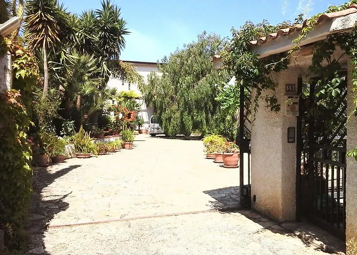 住宿加早餐酒店 Nonnasara *