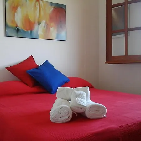 Nonnasara Bed & Breakfast *
